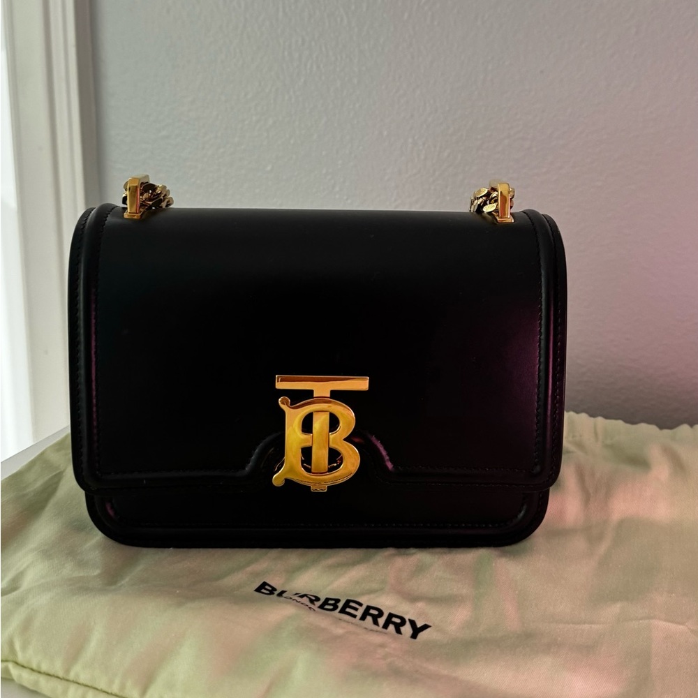 Burberry crossbody bag